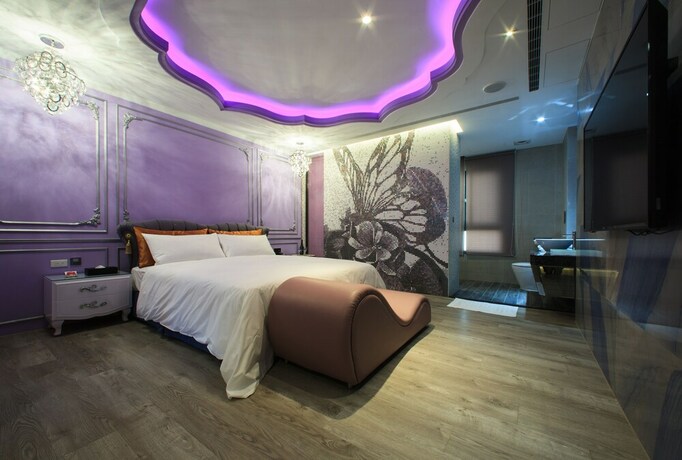 Imagen de la habitación del Motel Chen He Spa. Foto 13