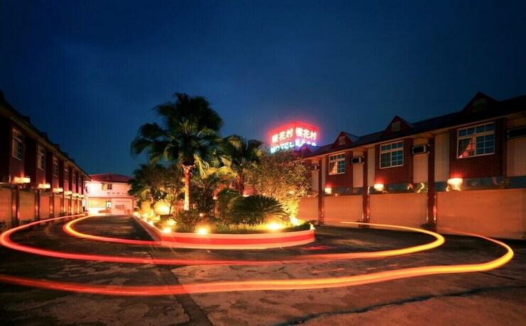 Imagen de los exteriores del Motel Cherry Blossom, Nantou. Foto 36