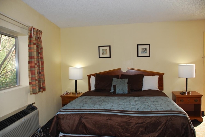 Imagen de la habitación del Motel Chief, Fayetteville. Foto 10