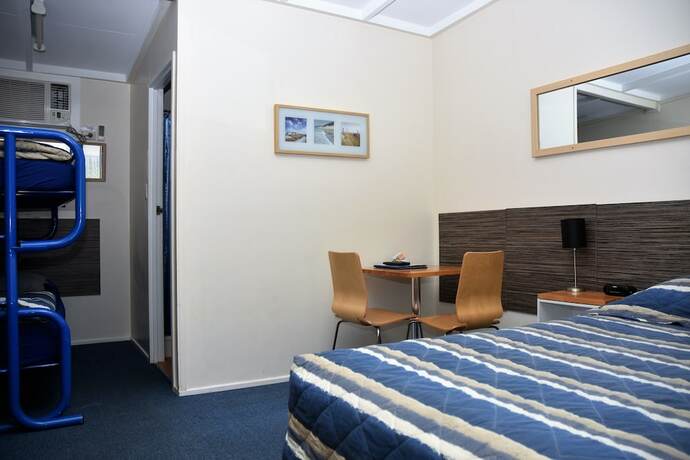 Imagen general del Motel Chinchilla. Foto 13