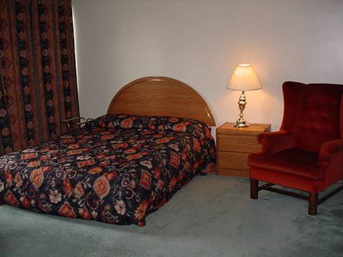 Imagen de la habitación del Motel Chipican Sarnia. Foto 9