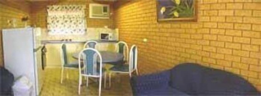 Imagen de la habitación del Motel Citrus, Griffith. Foto 18