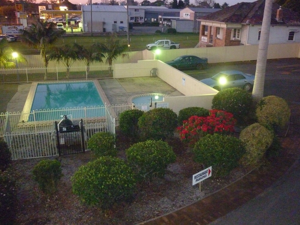 Imagen de la piscina del Motel City Centre, Kempsey. Foto 10