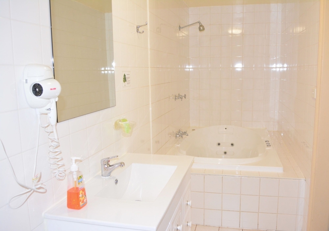 Imagen de la habitación del Motel City East. Foto 11