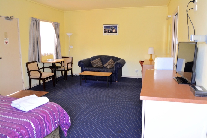 Imagen de la habitación del Motel City East. Foto 12