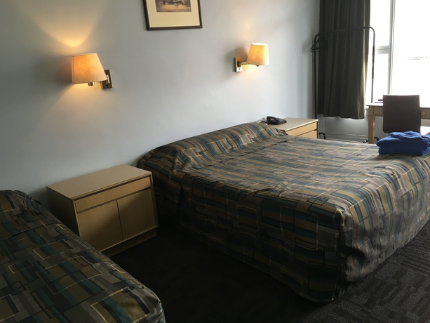 Imagen de la habitación del Motel City West. Foto 10