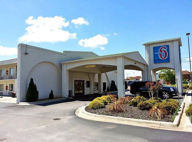 Imagen general del Motel Clarion Pointe Decatur River City. Foto 1