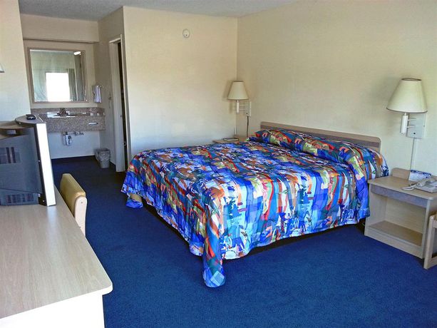 Imagen de la habitación del Motel Clarion Pointe Decatur River City. Foto 5