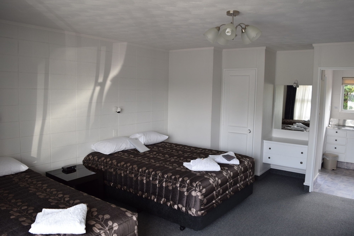 Imagen de los interiores del Motel Cleveland Thermal. Foto 12