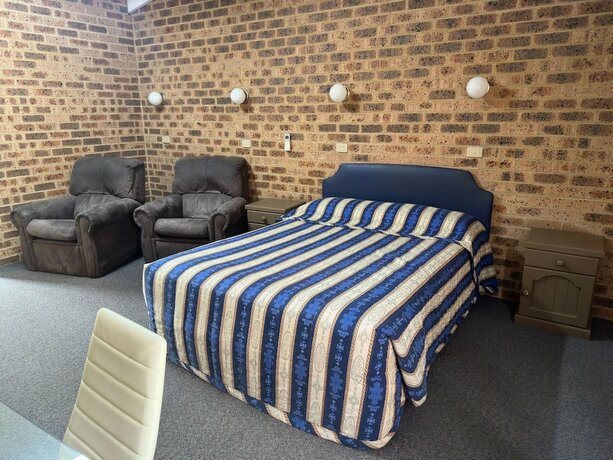 Imagen de la habitación del Motel Clock Tower Motor Inn. Foto 16