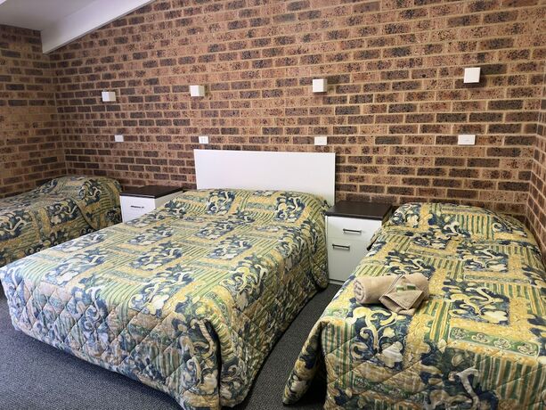 Imagen de la habitación del Motel Clock Tower Motor Inn. Foto 17