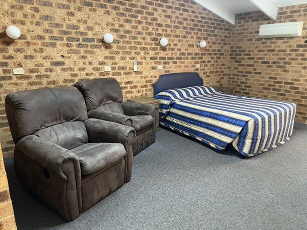 Imagen de la habitación del Motel Clock Tower Motor Inn. Foto 20