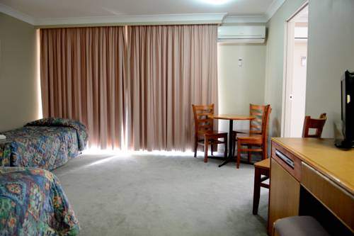 Imagen de la habitación del Motel Club Inn. Foto 1