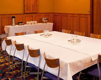Imagen del bar/restaurante del Motel Club Laverton. Foto 3