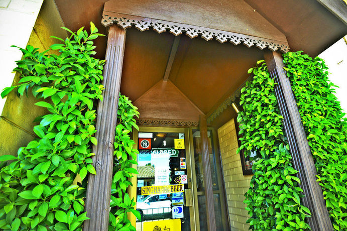 Imagen de los exteriores del Motel Club, Wagga Wagga City Council. Foto 13