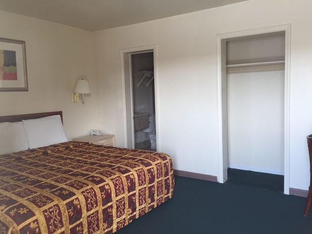 Imagen de la habitación del Motel Coastal, Jacksonville. Foto 6