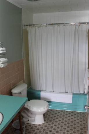 Imagen de la habitación del Motel Colonial, Chatham-Kent. Foto 12