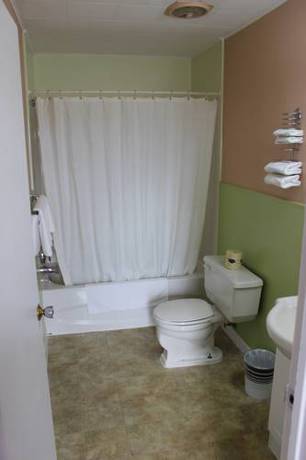 Imagen de la habitación del Motel Colonial, Chatham-Kent. Foto 15