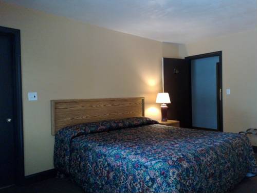 Imagen de la habitación del Motel Colonial Inn. Foto 7