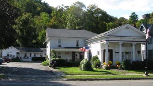 Imagen general del Motel Colonial Inn and Creamery. Foto 1