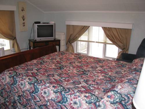 Imagen de la habitación del Motel Colonial Inn and Creamery. Foto 10