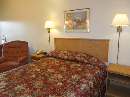 Imagen de la habitación del Motel Colonial Manor. Foto 3