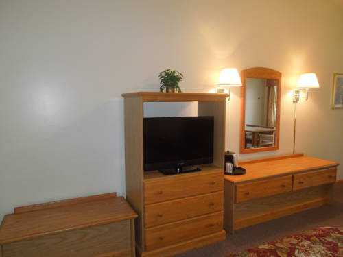 Imagen de la habitación del Motel Colonial Manor. Foto 13