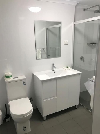 Imagen de la habitación del Motel Colonial Richmond. Foto 16