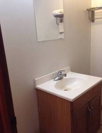 Imagen de la habitación del Motel Colonial Village. Foto 6