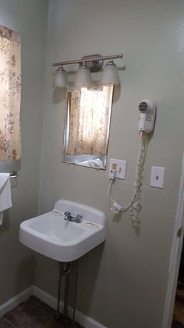 Imagen de la habitación del Motel Colonial West. Foto 3