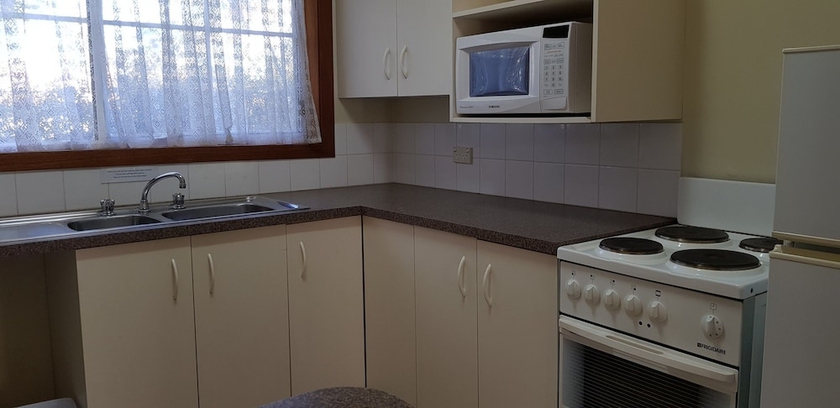 Imagen de la habitación del Motel Colonial and Serviced Apartments. Foto 10