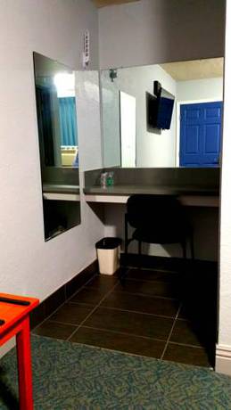 Imagen de la habitación del Motel Comet. Foto 5