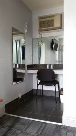 Imagen de la habitación del Motel Comet. Foto 13