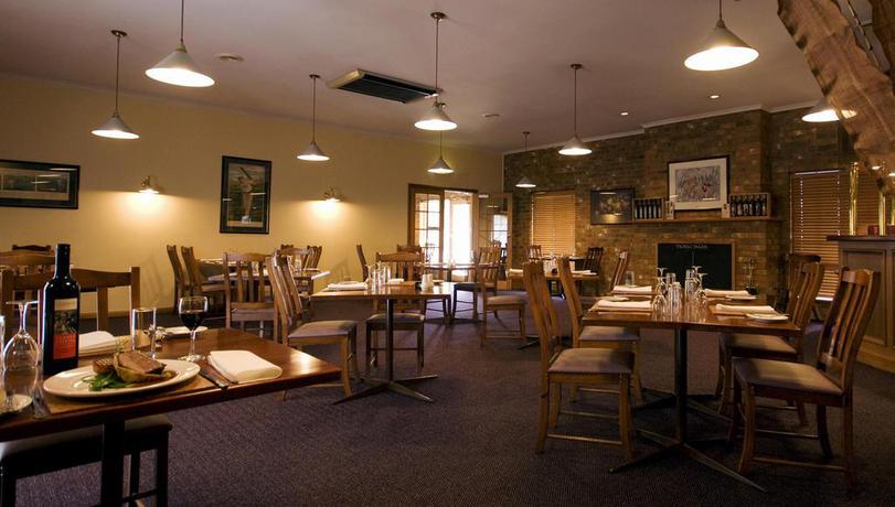 Imagen del bar/restaurante del Motel Comfort Inn Clare Central. Foto 4