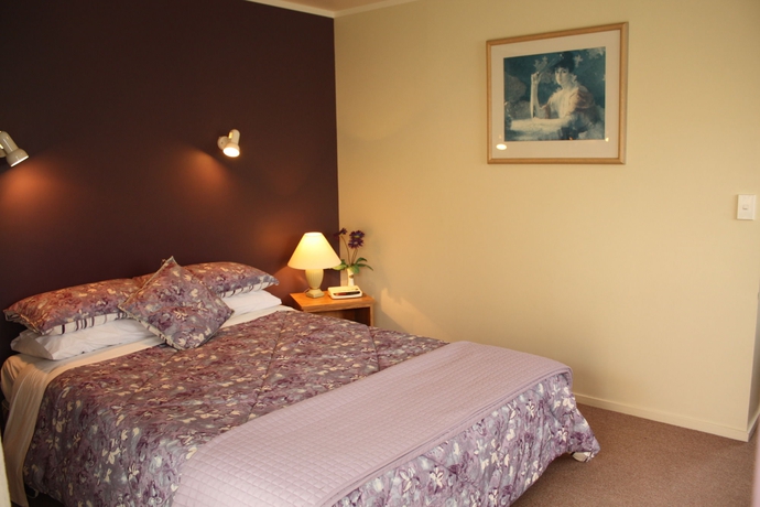 Imagen de la habitación del Motel Commodore Court. Foto 6