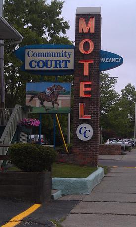 Imagen general del Motel Community Court. Foto 1