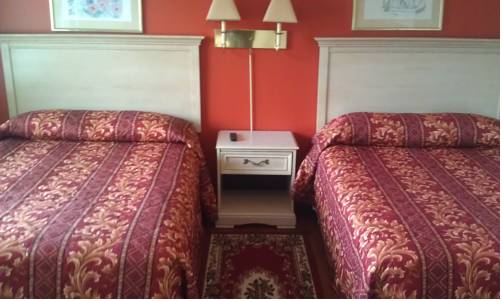Imagen de la habitación del Motel Community Court. Foto 2