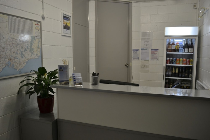 Imagen de los interiores del Motel Corio Bay. Foto 19