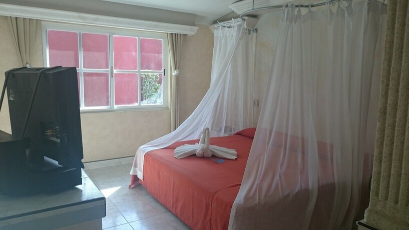 Imagen de la habitación del Motel Costa, Canc&uacute;n. Foto 4