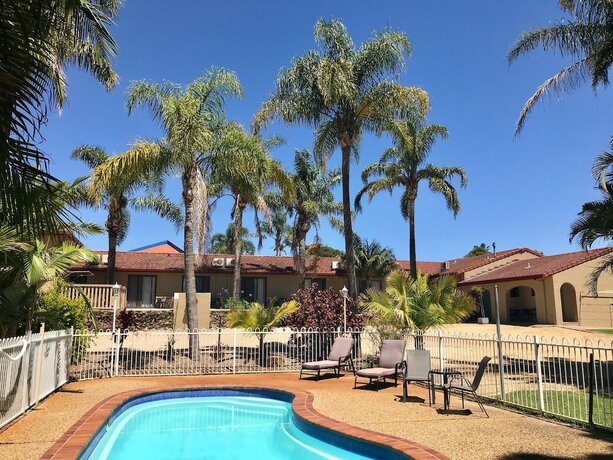 Imagen de la piscina del Motel Costa Rica, South West Rocks. Foto 35