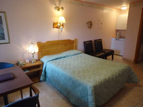 Imagen de la habitación del Motel Cote. Foto 9