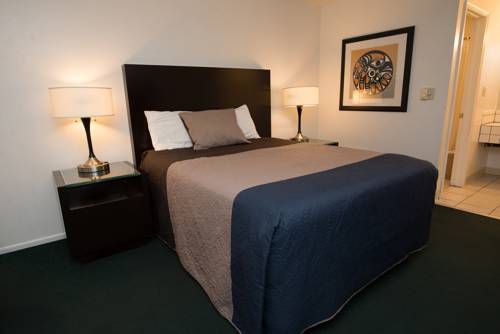 Imagen de la habitación del Motel Cougar Land. Foto 7