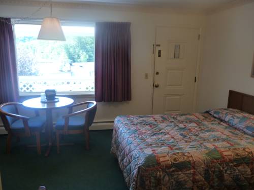Imagen de la habitación del Motel Cozy Corner, Williamstown. Foto 11