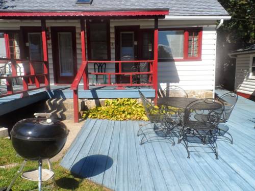 Imagen de los exteriores del Motel Cramers Point & Cottages. Foto 6