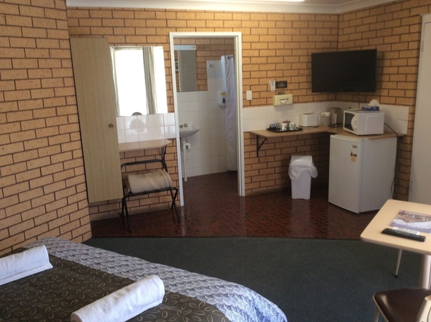 Imagen de la habitación del Motel Crossroads, Cobar. Foto 4