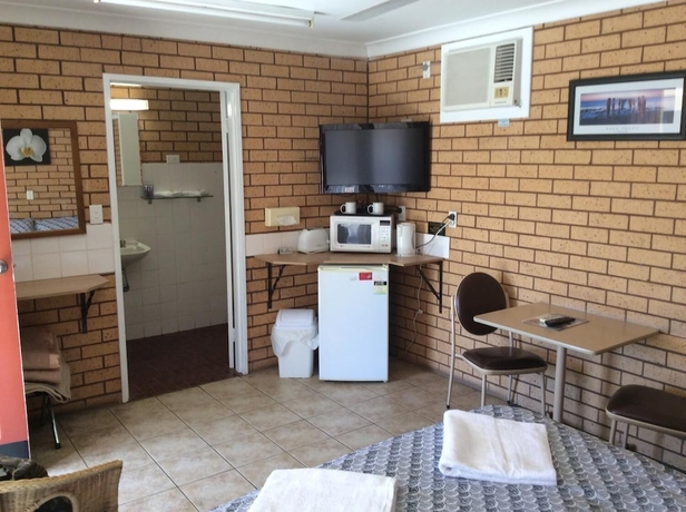 Imagen de la habitación del Motel Crossroads, Cobar. Foto 6