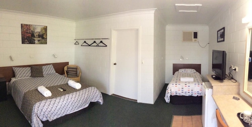 Imagen de la habitación del Motel Crossroads, Cobar. Foto 7