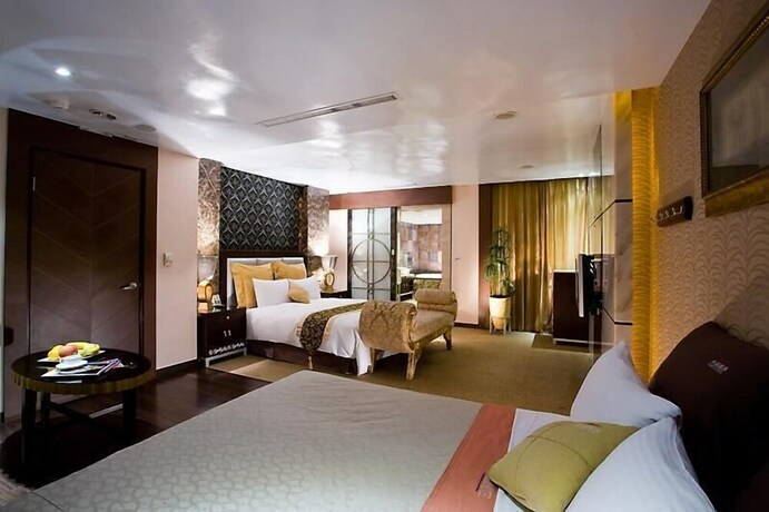 Imagen de la habitación del Motel Crystal Business. Foto 17