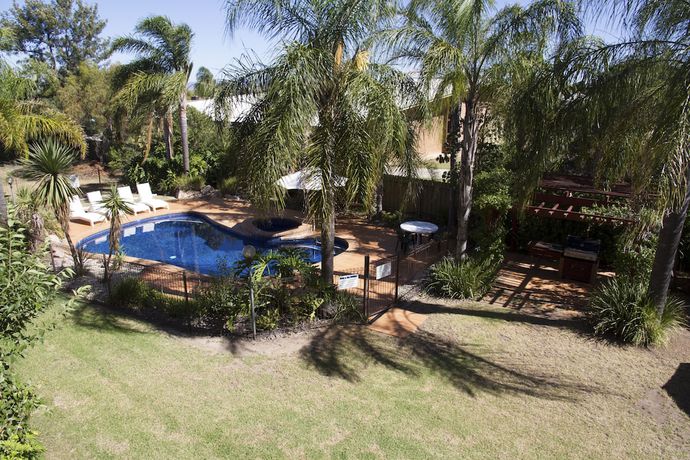Imagen de la piscina del Motel Crystal Fountain Albury. Foto 18