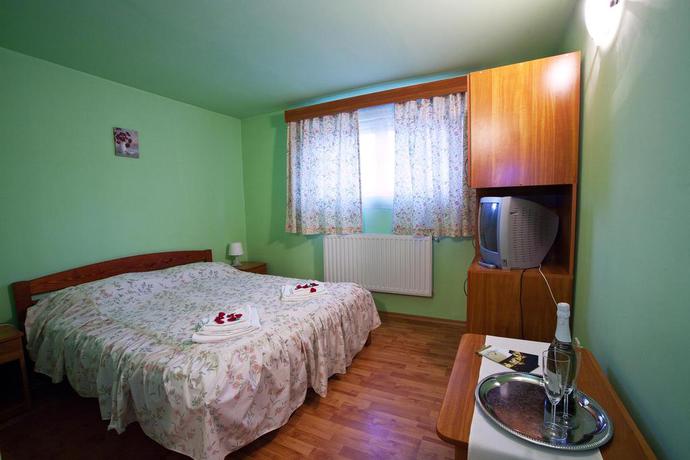 Imagen de la habitación del Motel Csillag. Foto 3